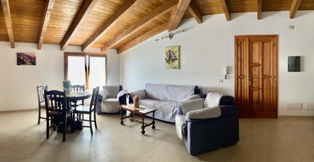 Ilaria Apartment *